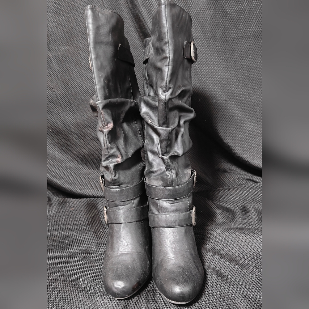 Black Madden Girl Knee-High Boots with Buckles Size 9.5
